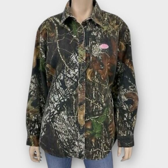 Mossy Oak Tops - Mossy Oak Camo Outdoor Hunting Blouse Women’s Size M